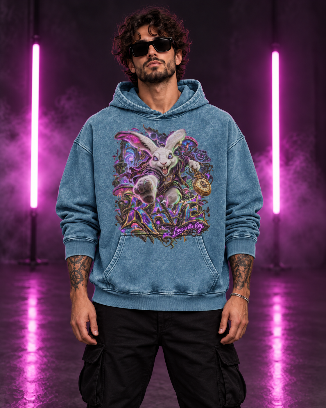 Rave Rabbit – Heavy Washed Oversize Hoodie